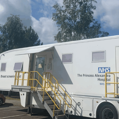 Mobile breast screening unit